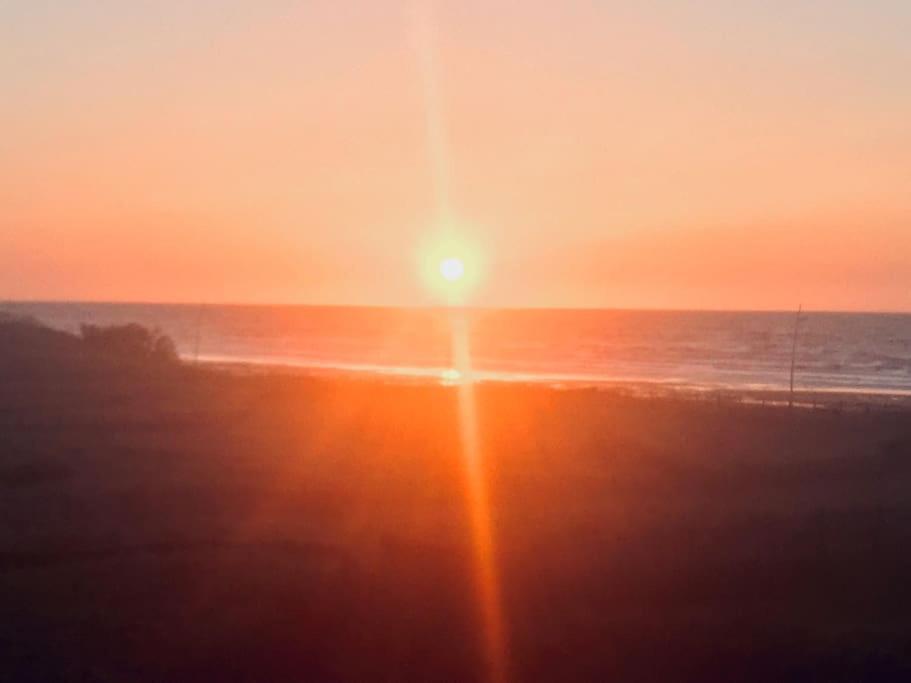 Cabourg-La Mer A Vos Pieds Et La Thalasso A 50 M Exterior foto